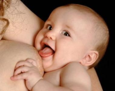 Кормлению грудью: как правильно прикладывать ребенка к соску